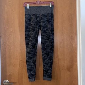 GYMSHARK Camo Leggings